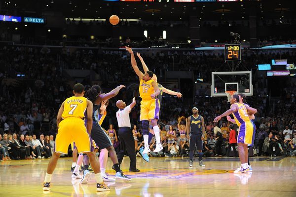 年的汤姆 年的汤姆